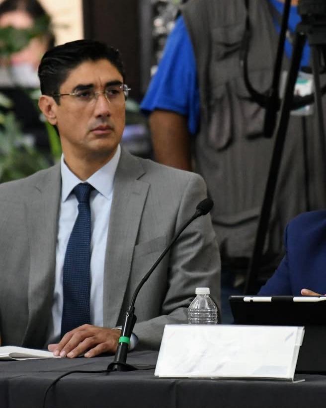 Auditor superior de Jalisco se ostenta como doctor sin serlo, denuncian senadores; panista exige su renuncia