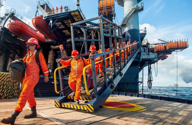 Contratos de Cotemar con Pemex suman más de 60 mil mdp y se extienden hasta 2029