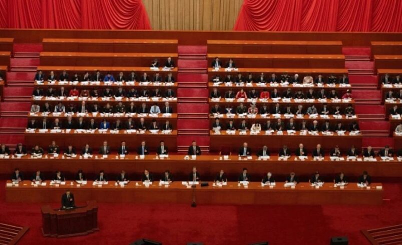 Dan cadena perpetua a exlíder legislativo en China tras recibir sobornos por más de 16 millones de dólares