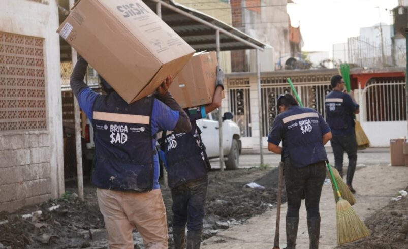 JUNIOR H IMPULSA BRIGADAS SAD BOYS EN POZA RICA, VERACRUZ, PARA AYUDAR A FAMILIAS AFECTADAS POR INUNDACIONES