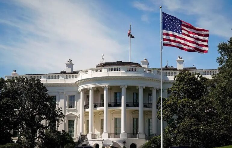 Donald Trump anuncia expansión de la Casa Blanca con salón de baile millonario