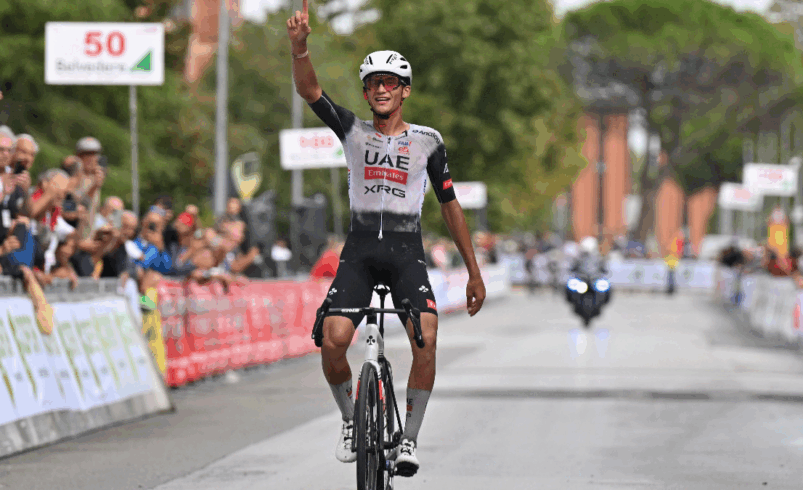 Isaac del Toro está imparable y conquista el Giro della Toscana 2025
