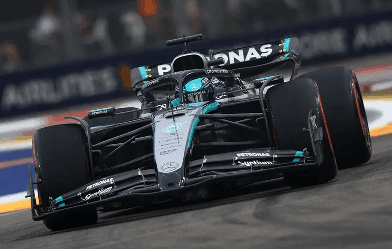 George Russell se lleva la ‘pole’ del GP de Singapur