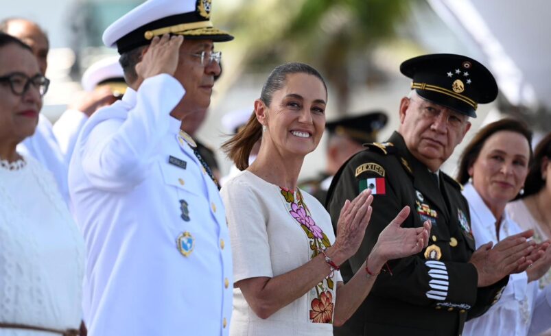Claudia Sheinbaum destaca que la soberanía se defiende día a día en el 204 aniversario de la Armada de México