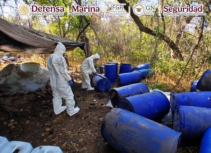 Defensa asegura metanfetamina y fentanilo en Culiacán, Sinaloa