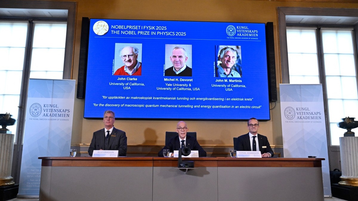 Clark, Devoret y Martinis ganan Nobel de Física 2025 por avances en mecánica cuántica