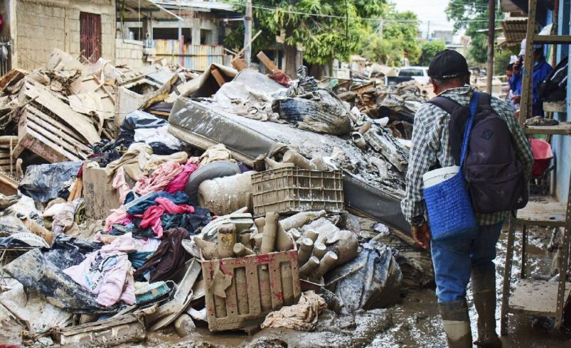 Se eleva a 76 cifra de muertes por lluvias en México
