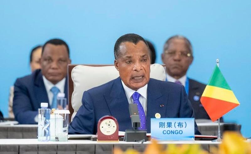 Presidente congoleño Sassou Nguesso anuncia su candidatura para otro mandato